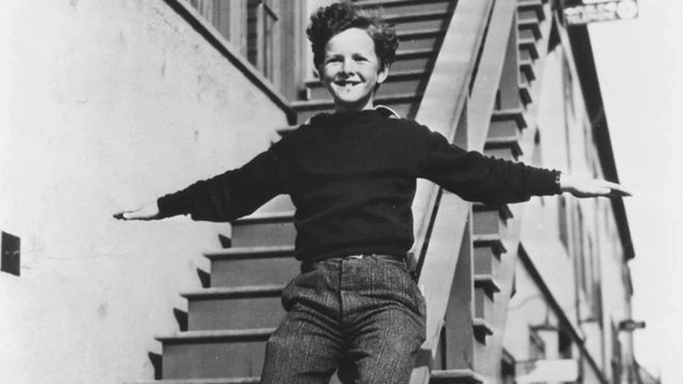 Actorul Tommy Kelly, cunoscut pentru interpretarea personajului Tom Sawyer, a decedat. VIDEO