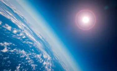 O ploaie invizibilă de substanțe chimice eterne cade pe întreaga planetă