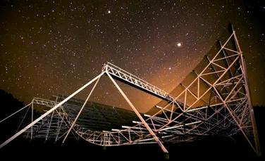 Un singur radiotelescop a detectat sute de semnale radio misterioase extragalactice