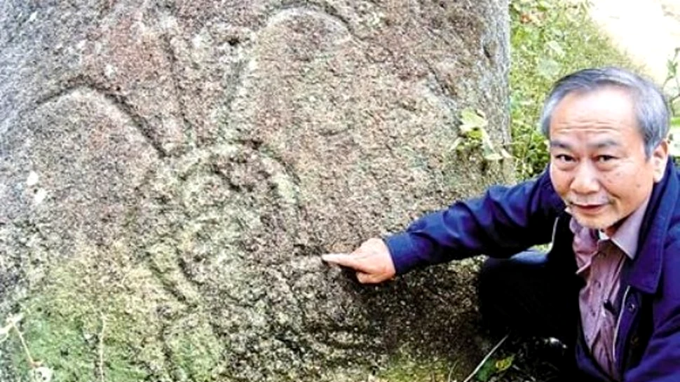 Gravuri de 3000 de ani, reprezentand extraterestri, au fost descoperite in China