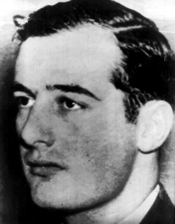 Fotografie de epoca a lui Raoul Wallenberg