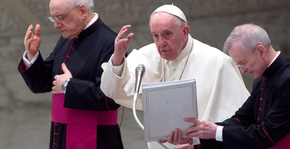 Papa Francisc spune că „războiul este o înfrângere a umanității”