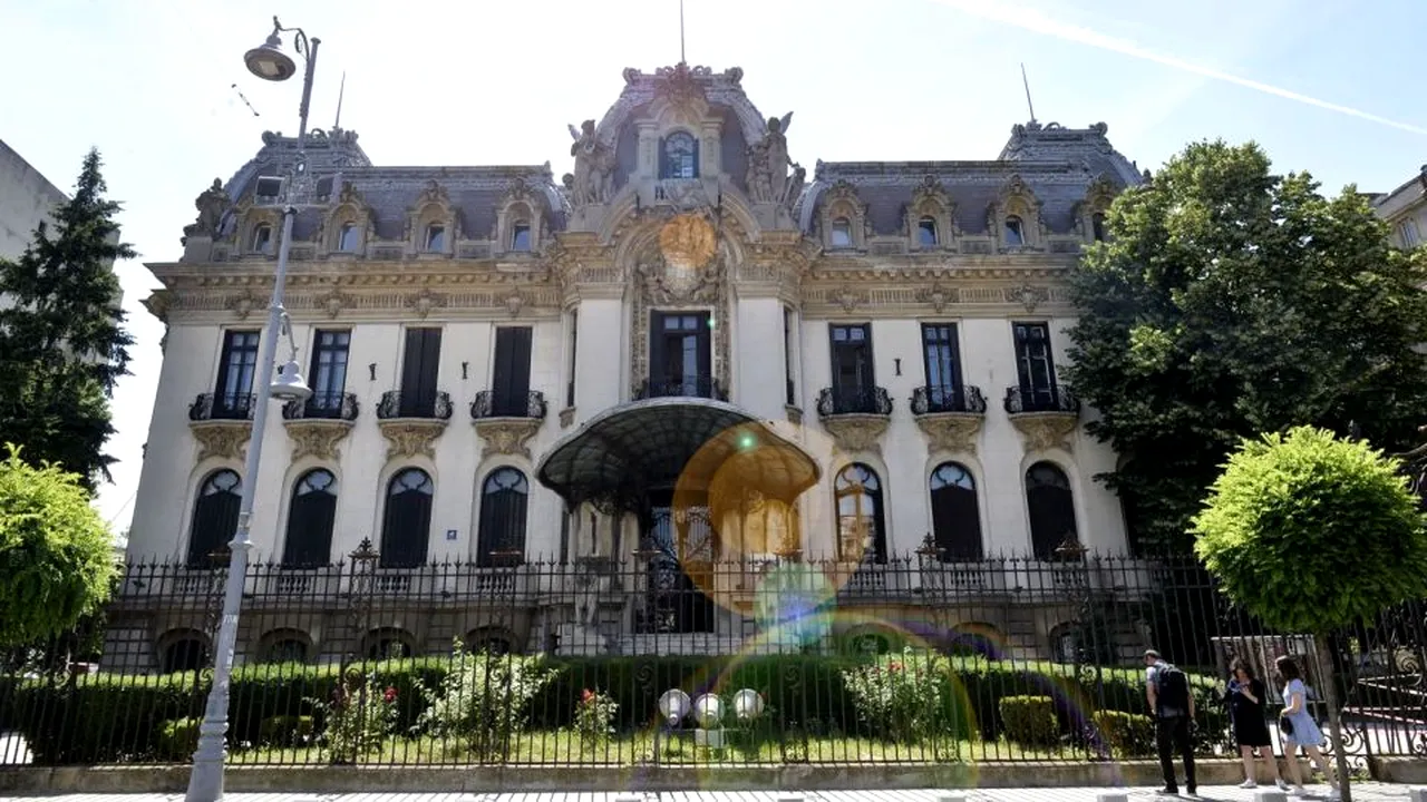 1-enescu-palatul-cantacuzino-4-marian-ilie-descopera 