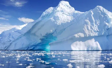 O uriaşă crăpătură din stratul de gheaţă al Antarcticii provoacă panică. Va fi a treia mare pierdere din istorie