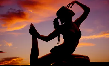 Ce se întâmplă cu corpul nostru în timpul unei şedinţe yoga? Razele X surprind imagini uimitoare (VIDEO)