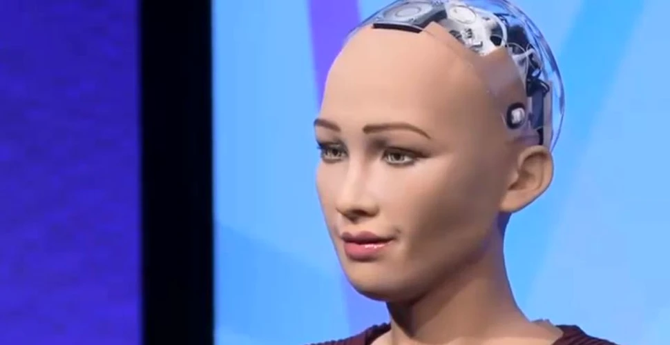 Robotul Sophia, primul care a primit cetăţenia unui stat, va ajunge şi la Bucureşti