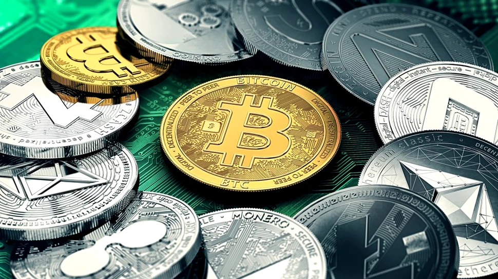 Piața criptomonedelor se prăbușește? Analiștii spun că prețul Bitcoin va continua să scadă
