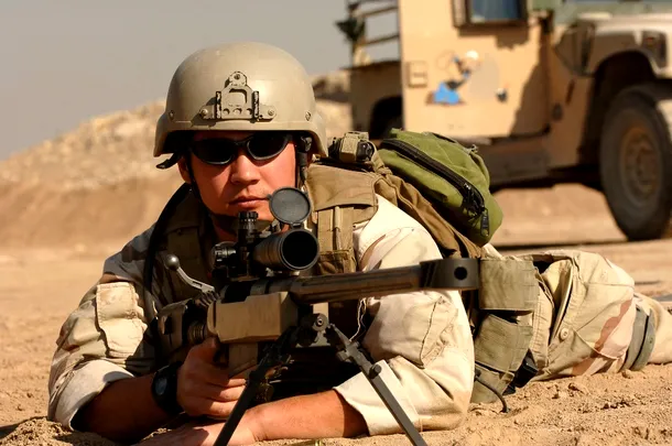  Lunetist american în Irak