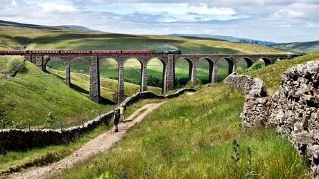 Linia de cale ferată din Marea Britanie care nu ar fi trebuit să existe