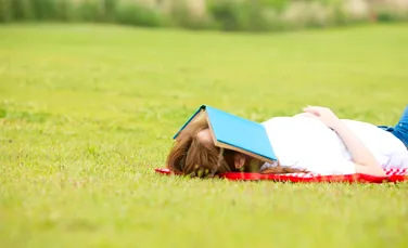 Poate lectura să fie o formă de terapie?