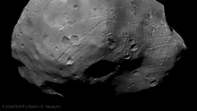 O misiune spațială va încerca prelevarea de mostre de pe Phobos. Când decolează?