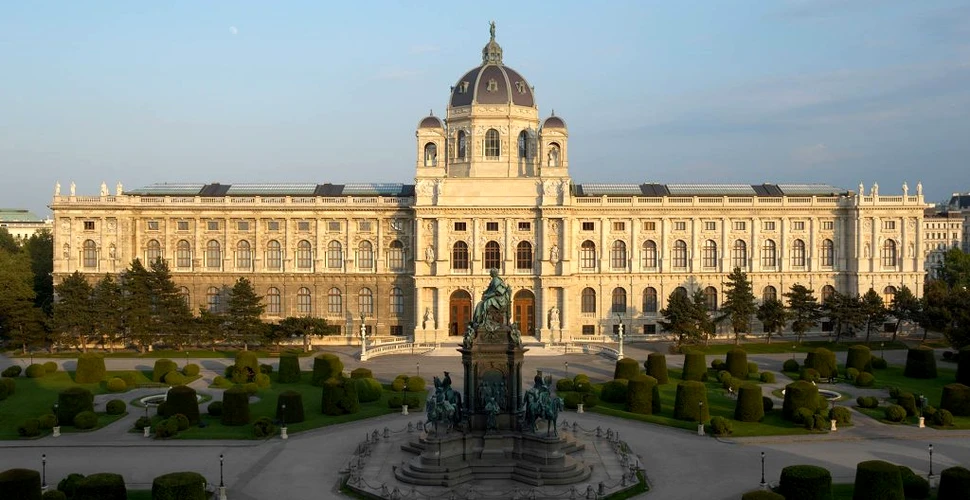 Palatele Casei de Habsburg își deschid porţile la noi acasă