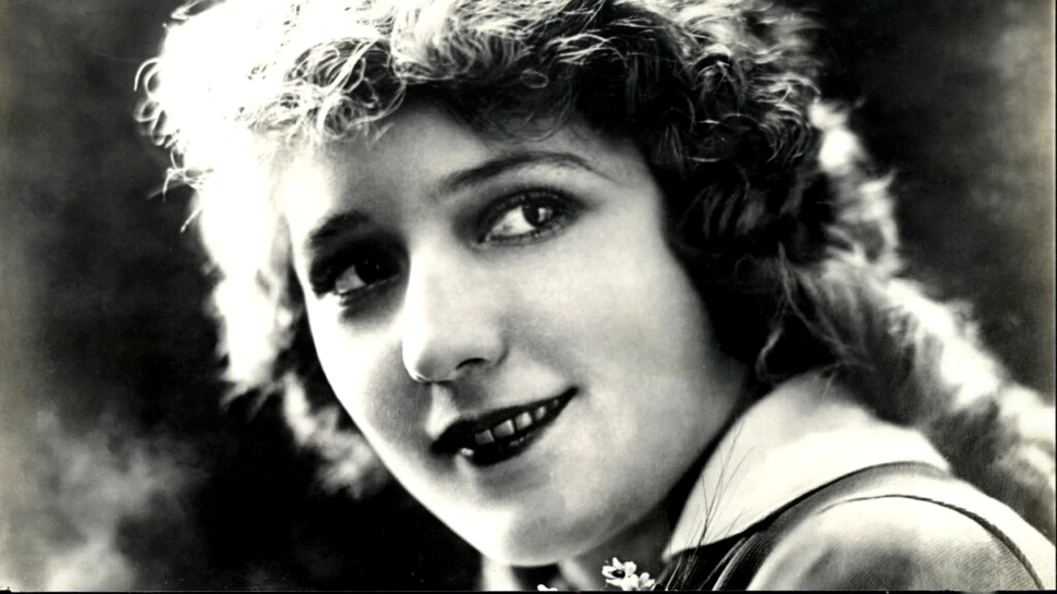 Mary Pickford, „iubita Americii” și primul star de cinema care a semnat un contract de 1 milion de dolari