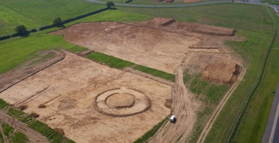 Un cimitir anglo-saxon, care conținea o comoară uriașă, a fost descoperit de arheologi