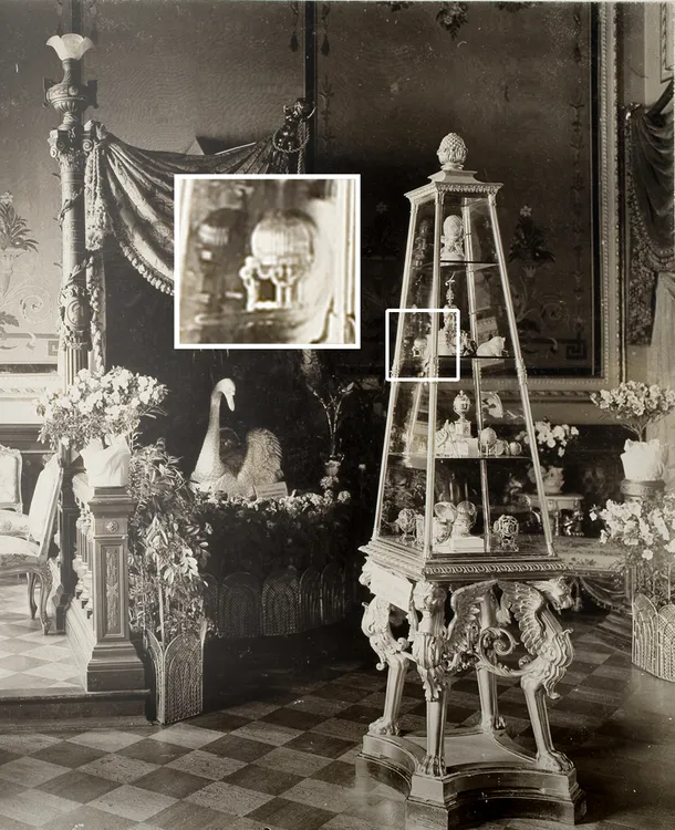 Oul imperial Fabergé între comorile Mariei Feodorovna, St. Petersburg, martie 1902