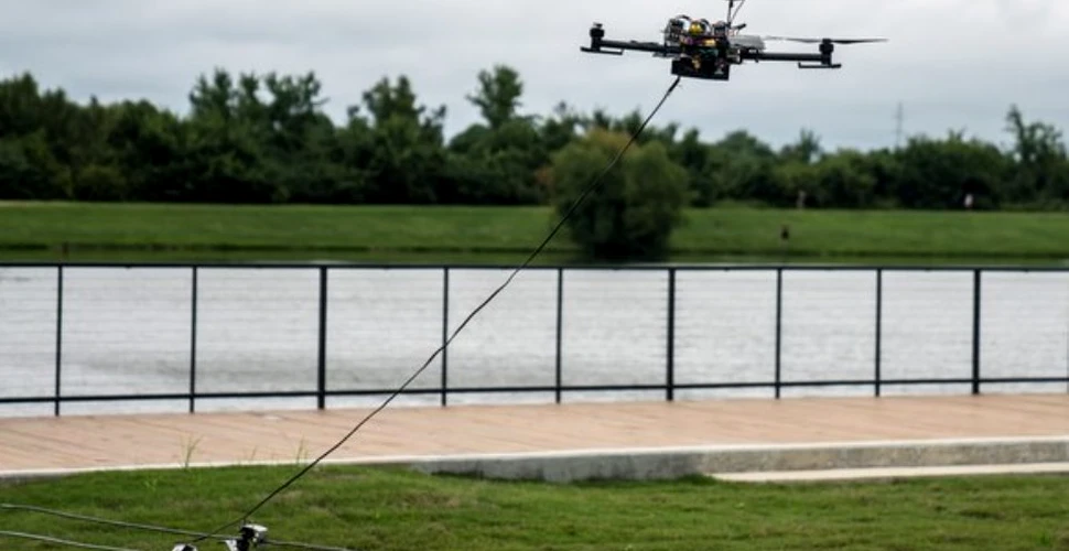 O companie americană vine cu o soluţie inedită care ne poate aduce maşinile zburătoare