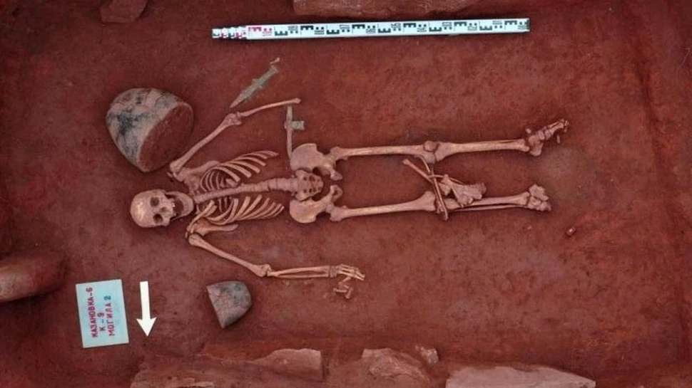 Rămășițele unor oameni din cultura antică Tagar, descoperite în Siberia, alături de armele lor