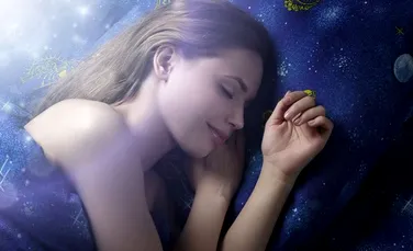 Somnul de frumuseţe ar putea fi real: Cum ne afectează lipsa odihnei înfăţişarea şi interacţiunile sociale
