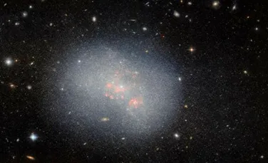Telescopul Hubble a surprins o potențială fuziune galactică