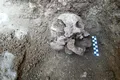 Teama de strigoi ar putea explica înmormântările bizare dintr-un cimitir vechi de 1.600 de ani