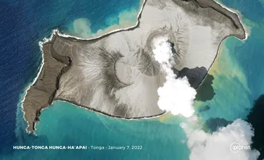Erupția colosală a vulcanului din Tonga, observată din spațiu. Un boom sonic a fost auzit până în Alaska
