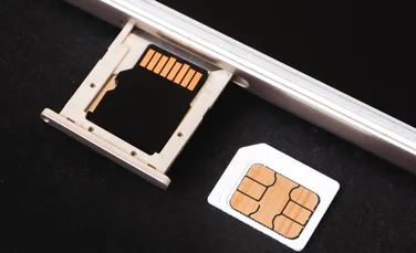 Xiaomi reinventează felul în care poţi utiliza o cartelă SIM. Păcat că nimeni nu s-a gândit la asta până acum!