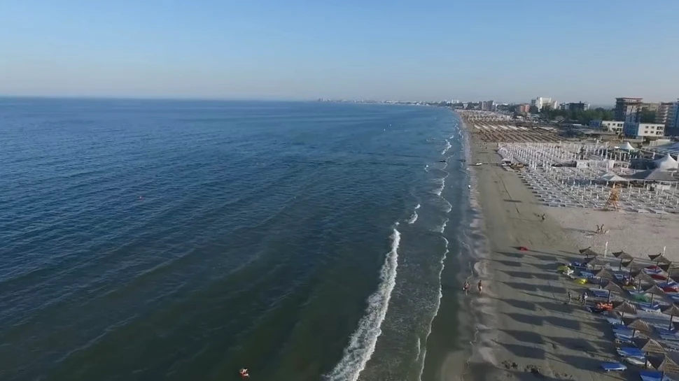 La Mamaia a fost inaugurată o plajă specială pentru persoanele cu dizabilităţi
