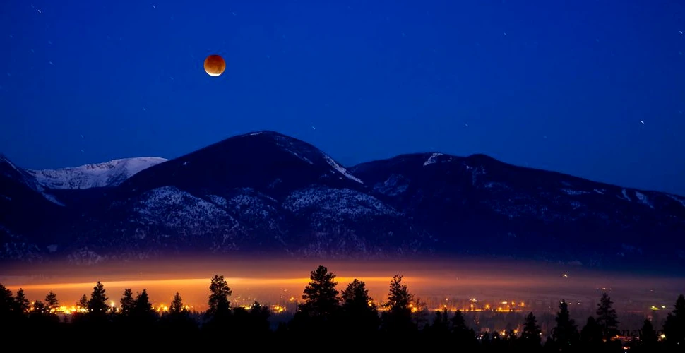 Eclipsa de Lună. De ce nu se va vedea din România