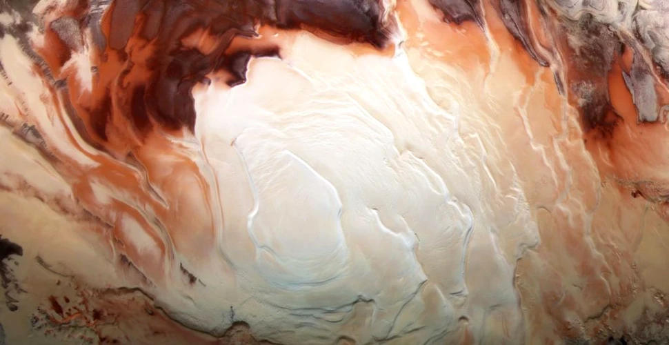 O întreagă rețea de lacuri sărate a fost descoperită sub suprafața lui Marte