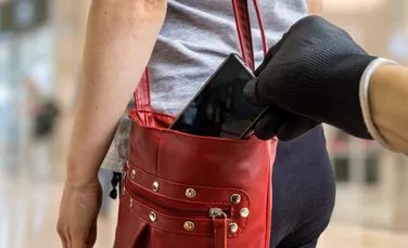 Poliția britanică a lansat cea mai mare acțiune de combatere a furtului de telefoane