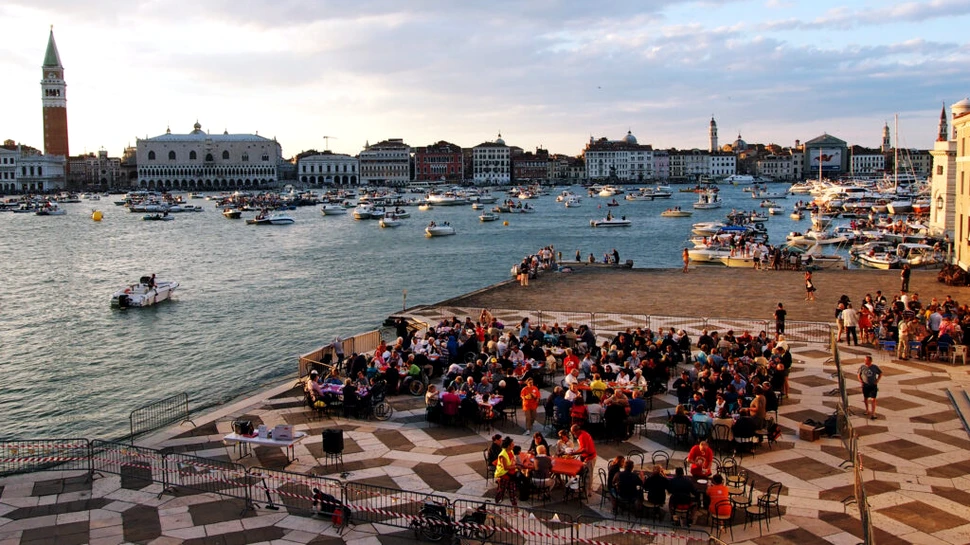 Un pod istoric al Veneției, redeschis cu ocazia Zilei Tuturor Sfinților