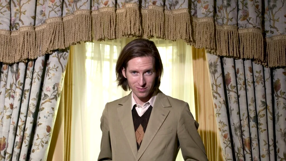 Wes Anderson, regizorul care transformă obișnuitul în extraordinar. „Nu există poveste dacă nu există un conflict”