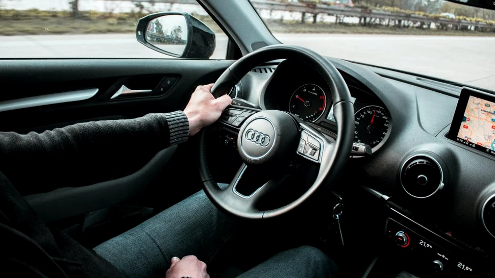 Cât de multe date colectează autoturismele prevăzute cu sistemul Media Nav
