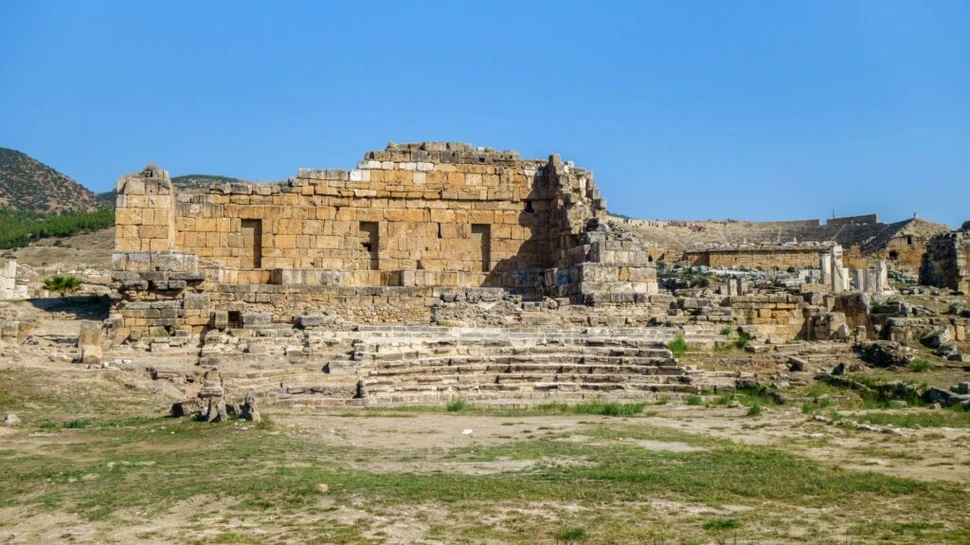 „Poarta lui Pluto”: Portalul mortal care face legătură între două lumi