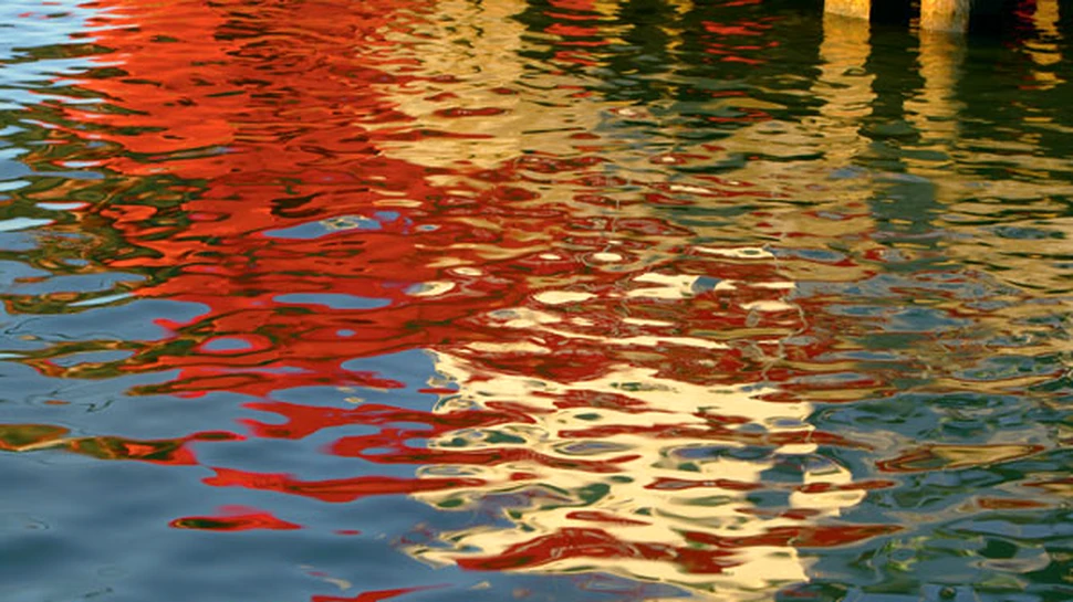 La marginea marii…