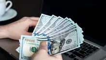 Cum au schimbat tehnologia și telefonul mobil felul în care românii accesează finanțarea (P)
