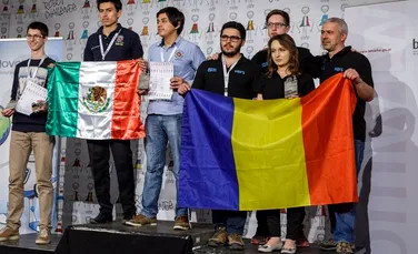 Tineri români, premiaţi în străinătate pentru roboţii pe care i-au construit