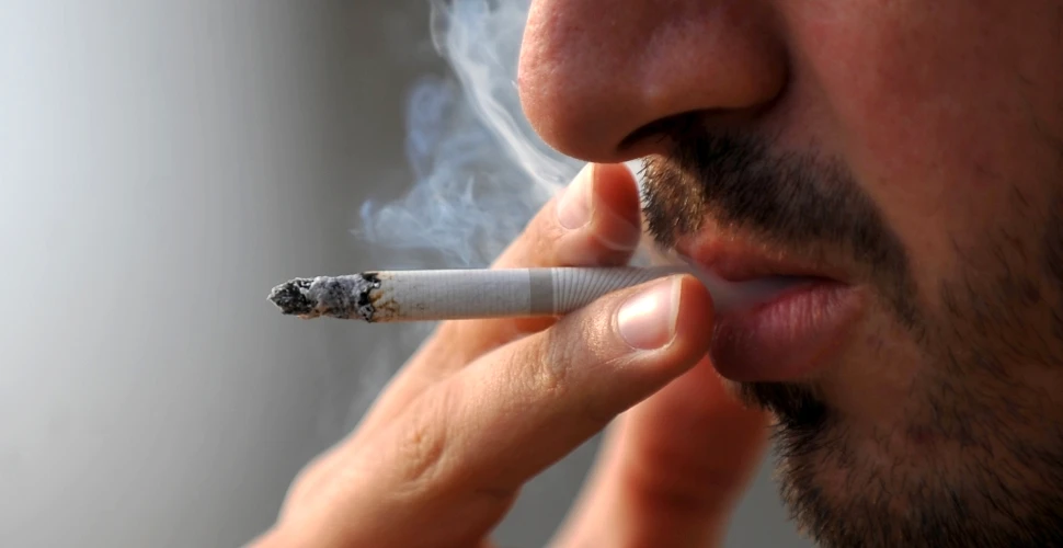 Eşti fumător? Cercetătorii au descoperit consecinţe neaştepte ale acestui viciu în cazul unei fracturi