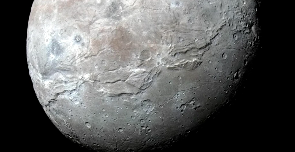 Telescopul Webb a descoperit dioxid de carbon și apă oxigenată pe unul dintre sateliții lui Pluto