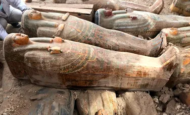 Descoperire surprinzătoare în Egipt. 30 de sarcofage cu mumii, neatinse de jefuitorii de morminte
