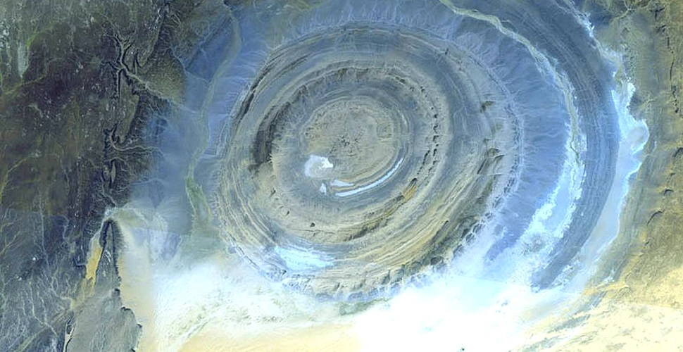 Ochiul din Sahara, structura misterioasă care îi intrigă pe geologi