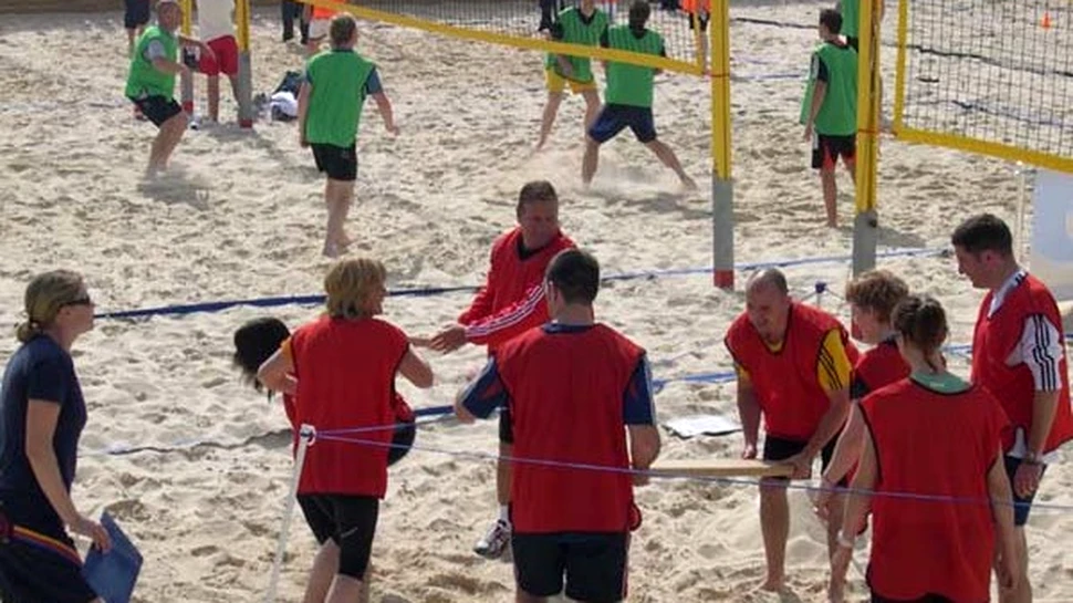 Se cauta oameni obisnuiti pentu a poza nud