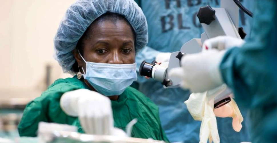 A fost supranumită ”Doctorul Miracol” şi a vindecat gratuit 35.000 de orbi