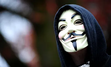 Într-un videoclip, Anonymous avertizează cu privire la începerea celui de Al Treilea Război Mondial – VIDEO