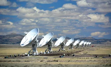 Astronomii ar fi găsit sursa semnalelor radio cosmice