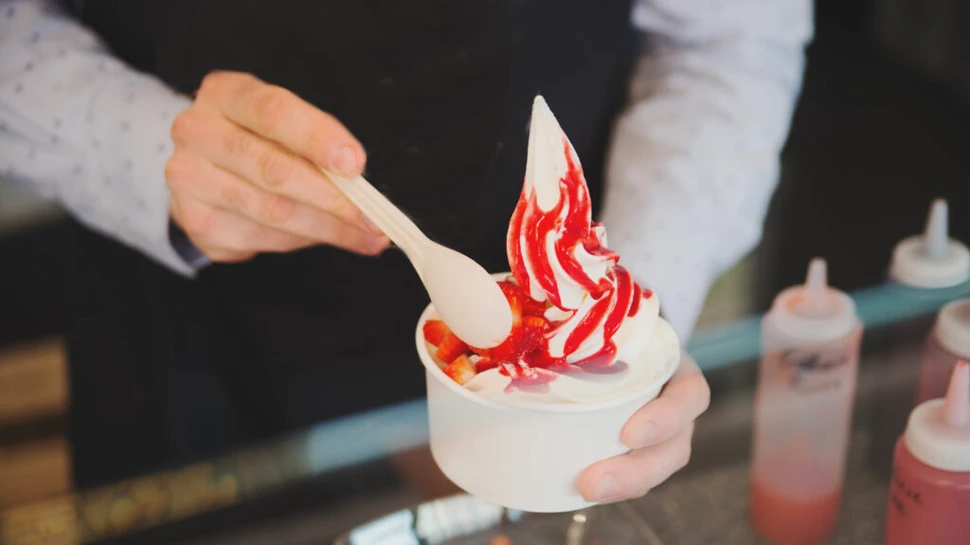 Scandal în Italia, după ce o cofetărie i-a cerut unei femei taxă suplimentară pentru o linguriță