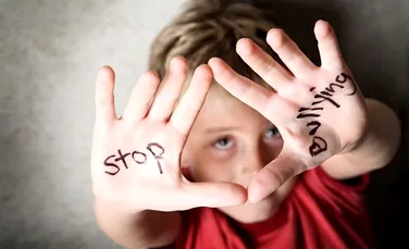 Noile pericole pentru copii: accesul la internet şi bullyingul