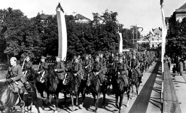 Polonezii și germanii au luptat călare în al Doilea Război Mondial într-una dintre ultimele bătălii de cavalerie