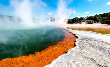 Un supervulcan activ din Noua Zeelandă face pământul să se miște în jurul său