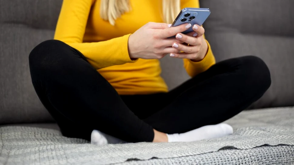 Ce să nu salvăm niciodată pe telefon? Foarte mulți oameni fac aceste greșeli!